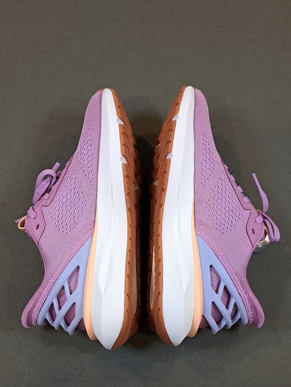 Kizik Athens 2 Sneaker - Color: Lilas/Thistle - Size: Women 8 - Picture 6 of 11